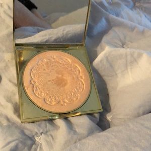 Tarte highlighter